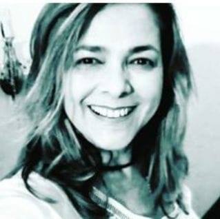 AnaPaula Roberti 